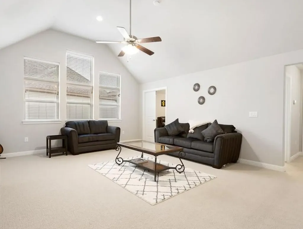 1329 Brome Drive Leander TX 78641