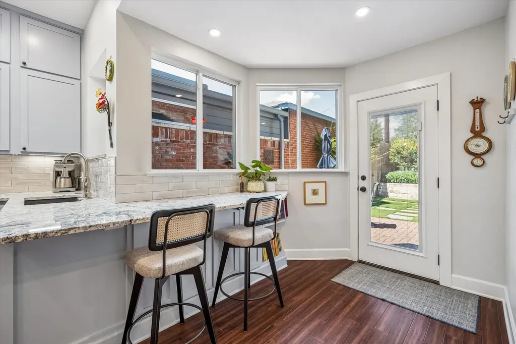 2708 W 35th Street Austin TX 78703