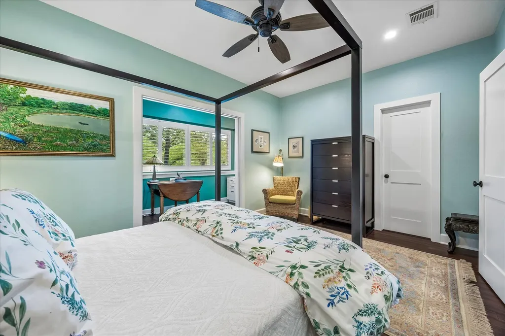 2708 W 35th Street Austin TX 78703