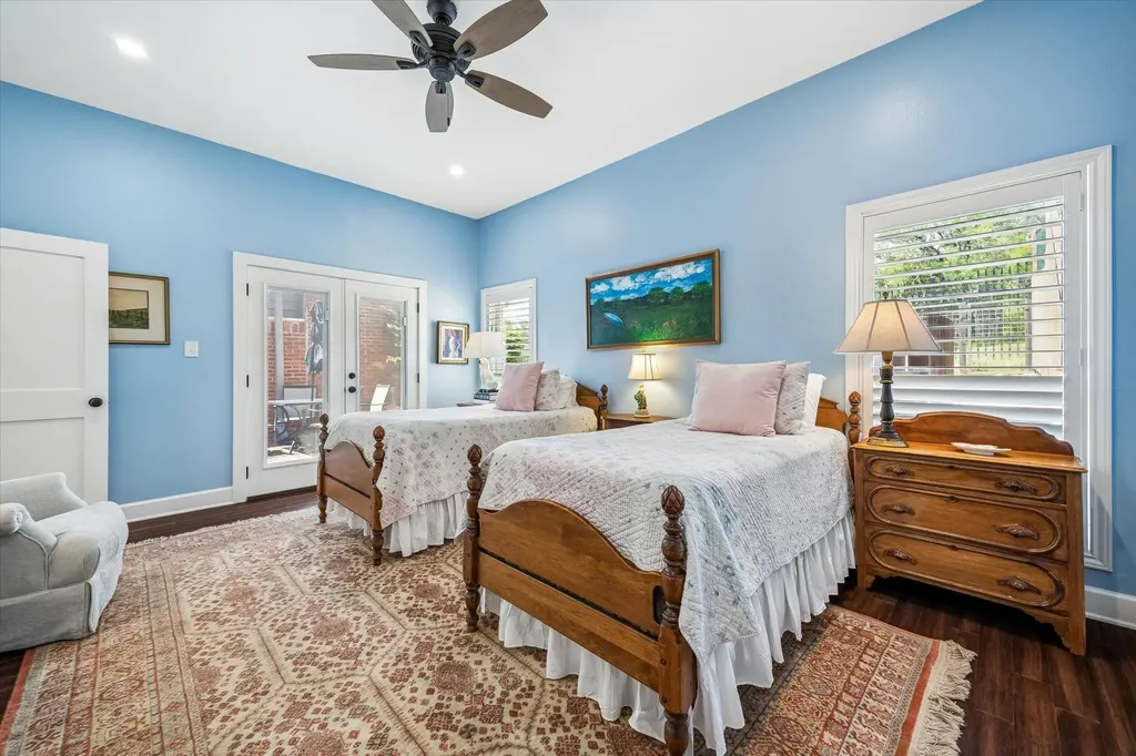 2708 W 35th Street Austin TX 78703