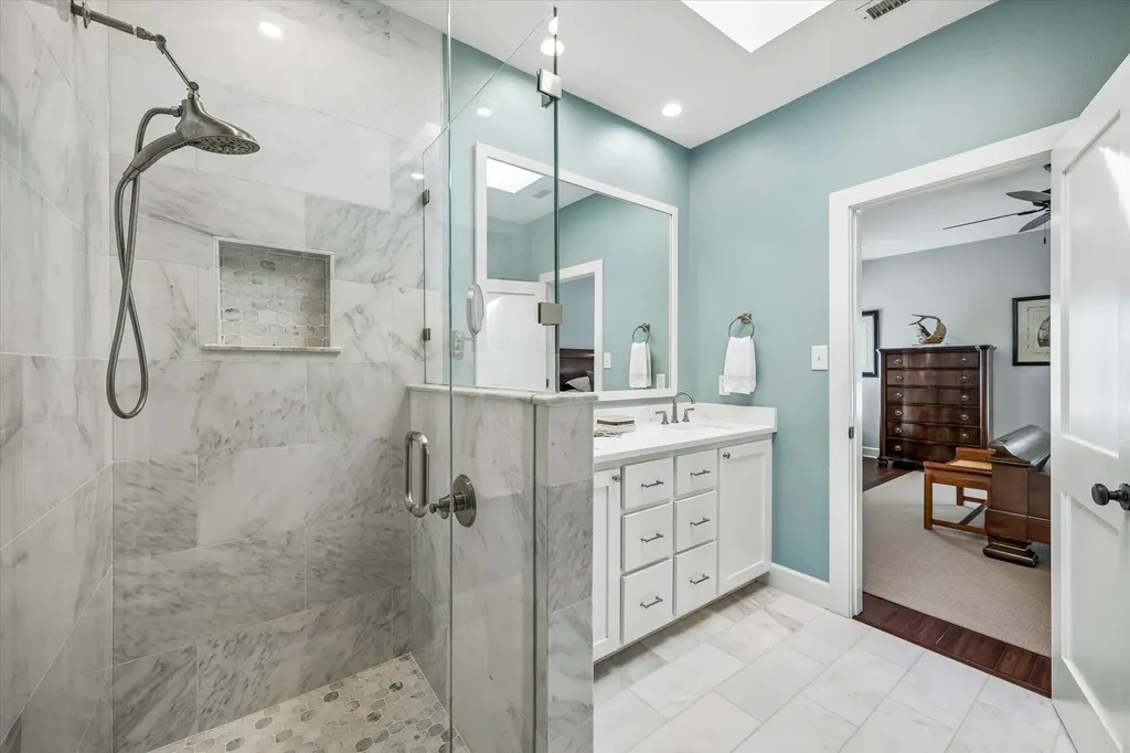 2708 W 35th Street Austin TX 78703