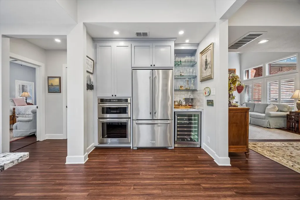 2708 W 35th Street Austin TX 78703
