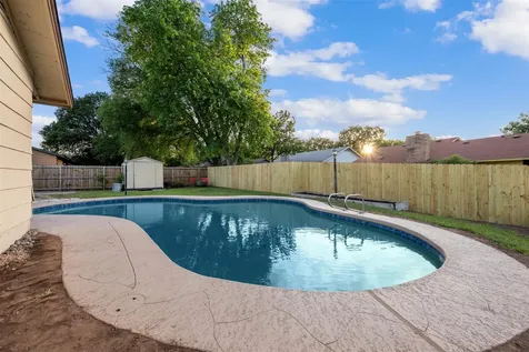 9910 Faylin Drive Austin TX 78753
