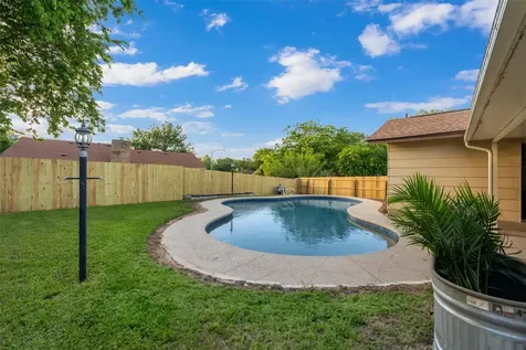 9910 Faylin Drive Austin TX 78753