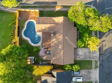 9910 Faylin Drive Austin TX 78753