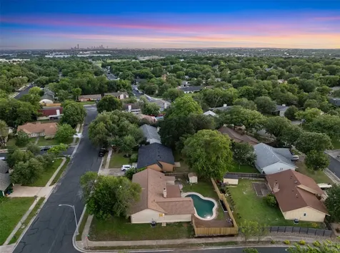 9910 Faylin Drive Austin TX 78753