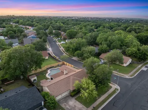 9910 Faylin Drive Austin TX 78753