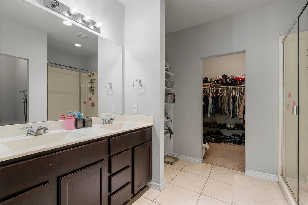 6612 Paseo San Lucas Lane Austin TX 78744