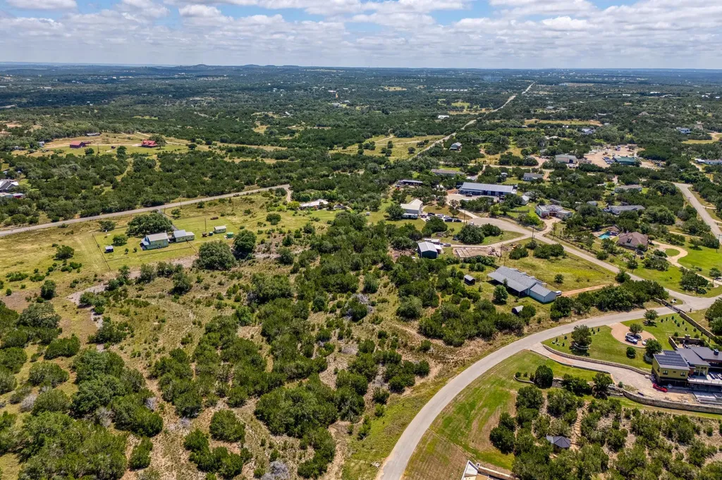 348 Vail River Road Dripping Springs TX 78620