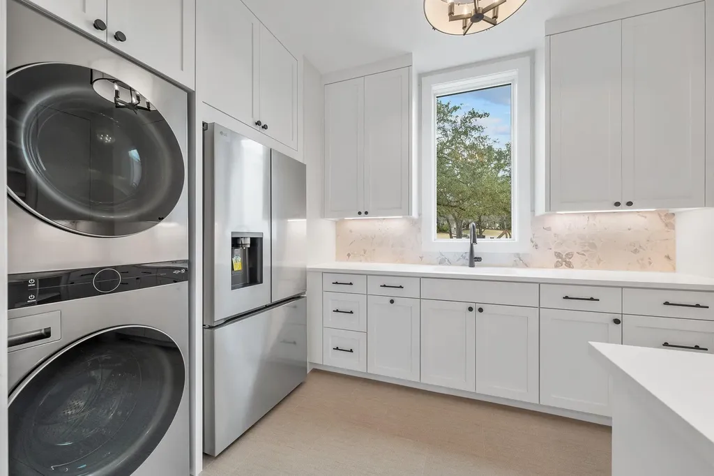 16018 Fontaine Avenue Austin TX 78734