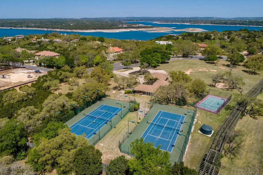 16018 Fontaine Avenue Austin TX 78734