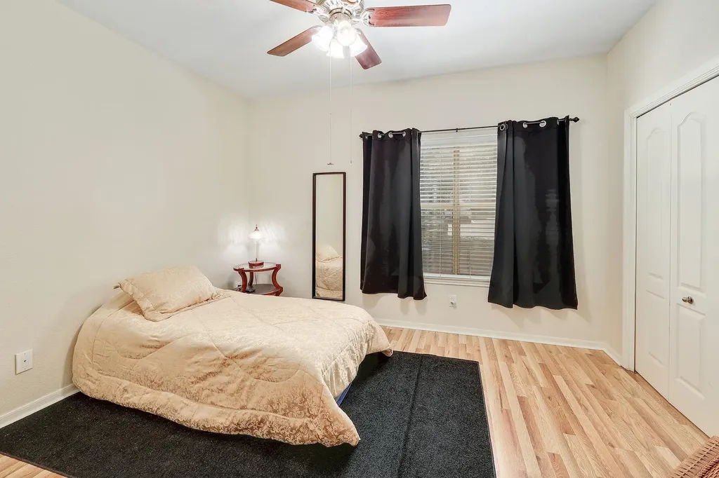 6000 Shepherd Mountain Cove Austin TX 78730