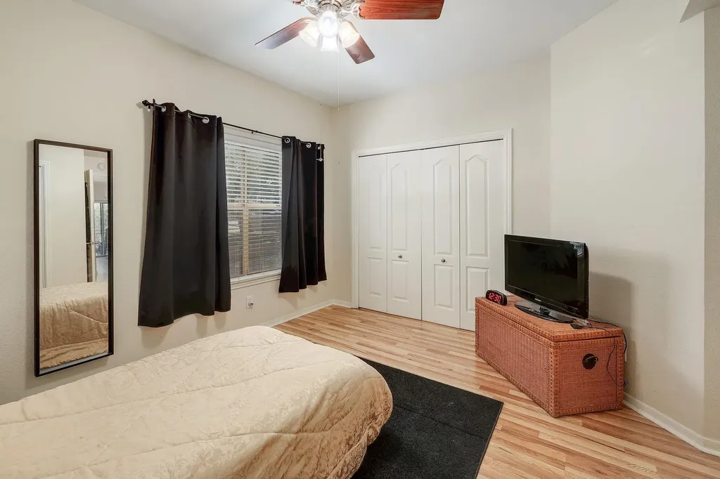 6000 Shepherd Mountain Cove Austin TX 78730