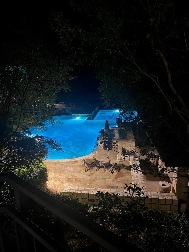6000 Shepherd Mountain Cove Austin TX 78730
