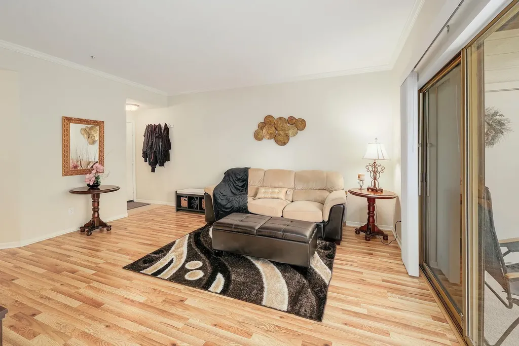 6000 Shepherd Mountain Cove Austin TX 78730