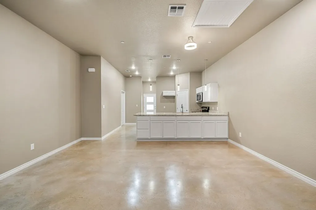 408 W Avenue C Copperas Cove TX 76522