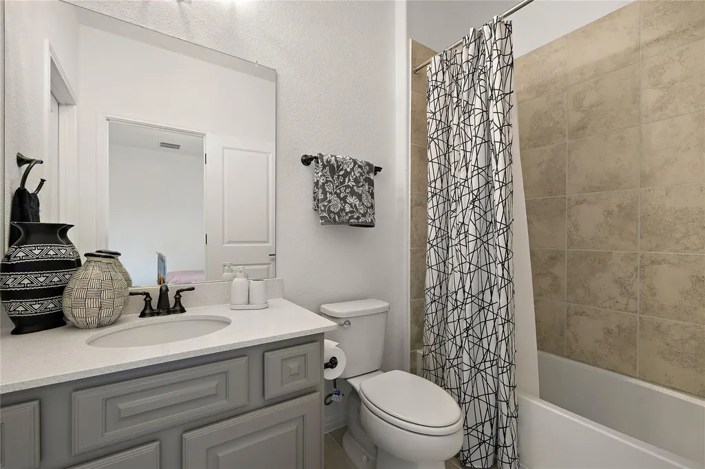 4721 Modena Bay Bend Leander TX 78641
