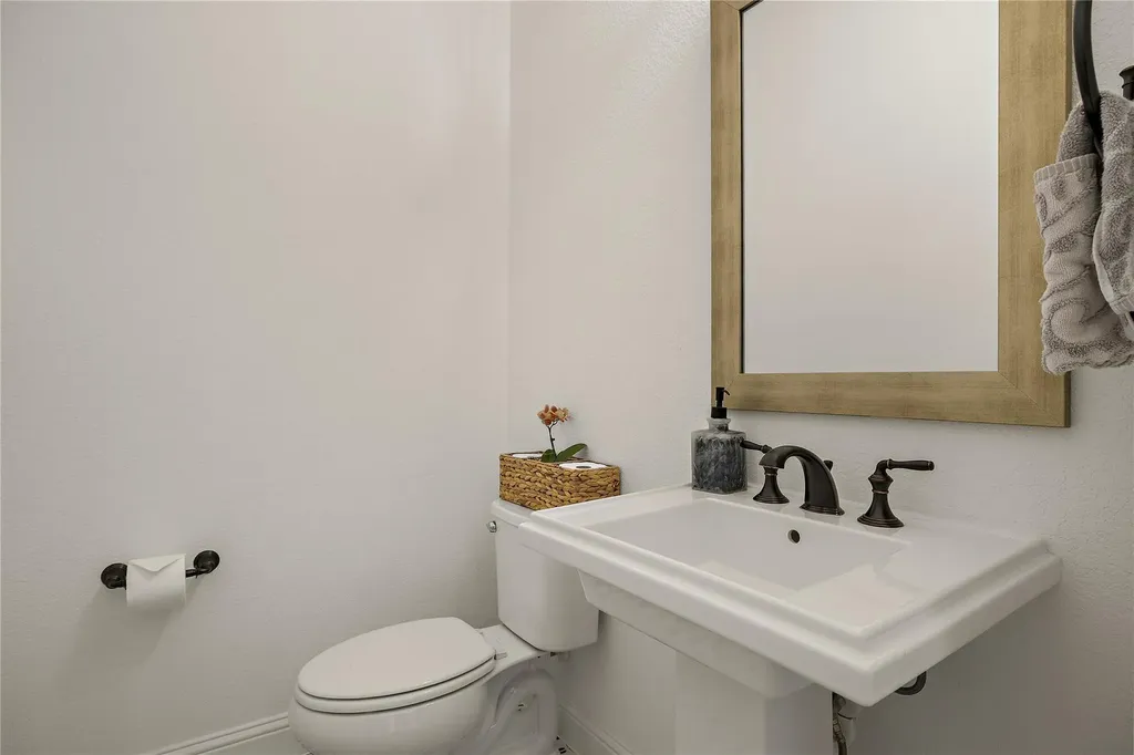 4721 Modena Bay Bend Leander TX 78641
