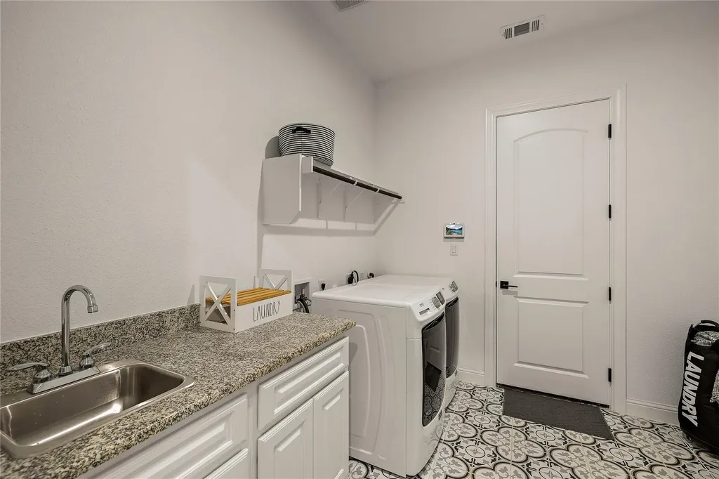 4721 Modena Bay Bend Leander TX 78641