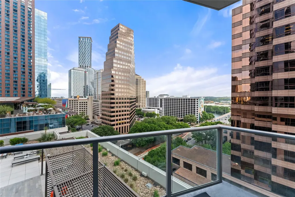 200 Congress Avenue Austin TX 78701