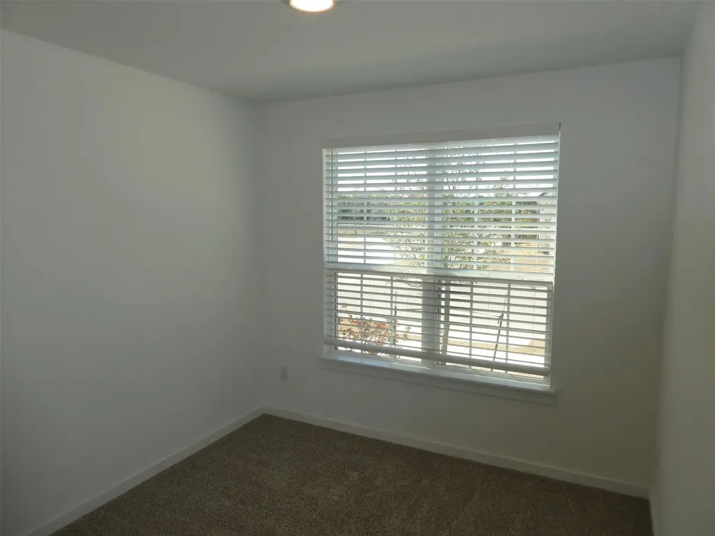 1804 W Crow Hop View Leander TX 78641