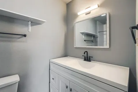5909 Lago Vista Way Lago Vista TX 78645