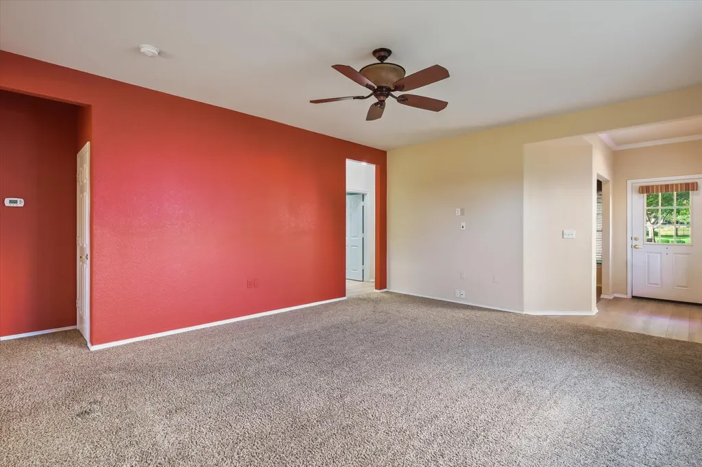 111 Bonham Loop Georgetown TX 78633