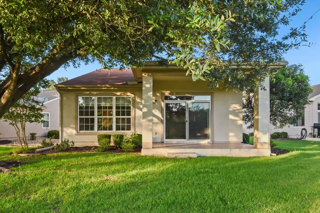 111 Bonham Loop Georgetown TX 78633