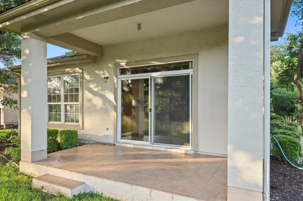 111 Bonham Loop Georgetown TX 78633
