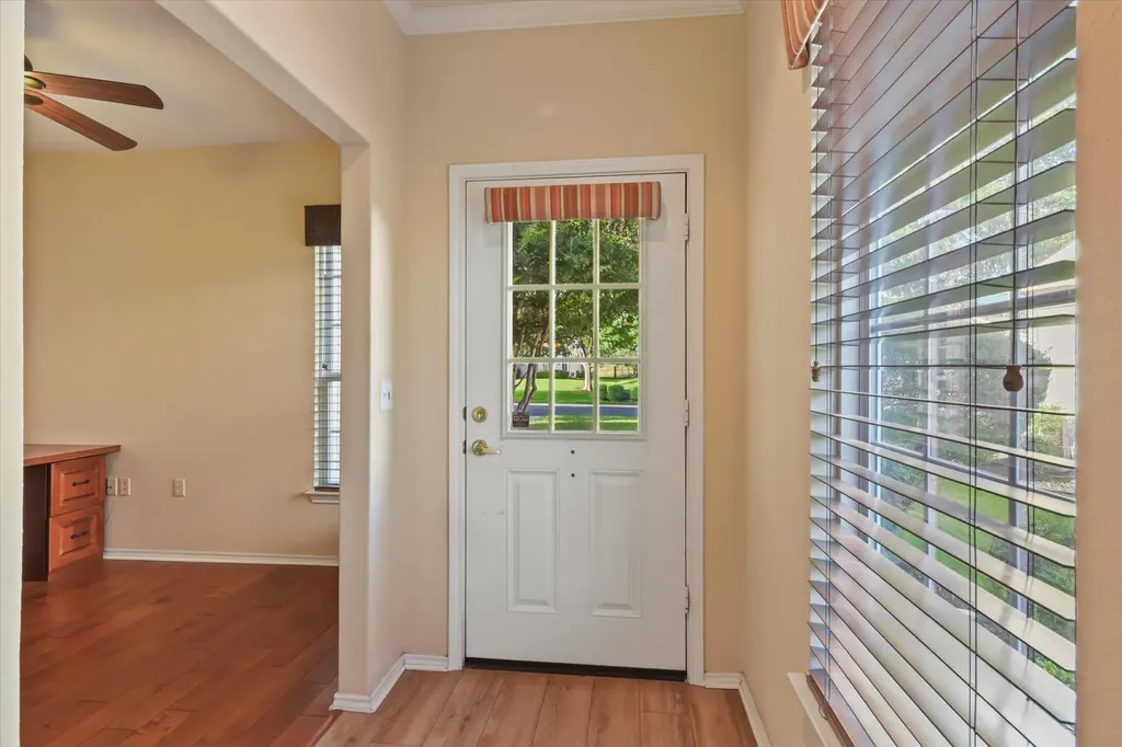 111 Bonham Loop Georgetown TX 78633