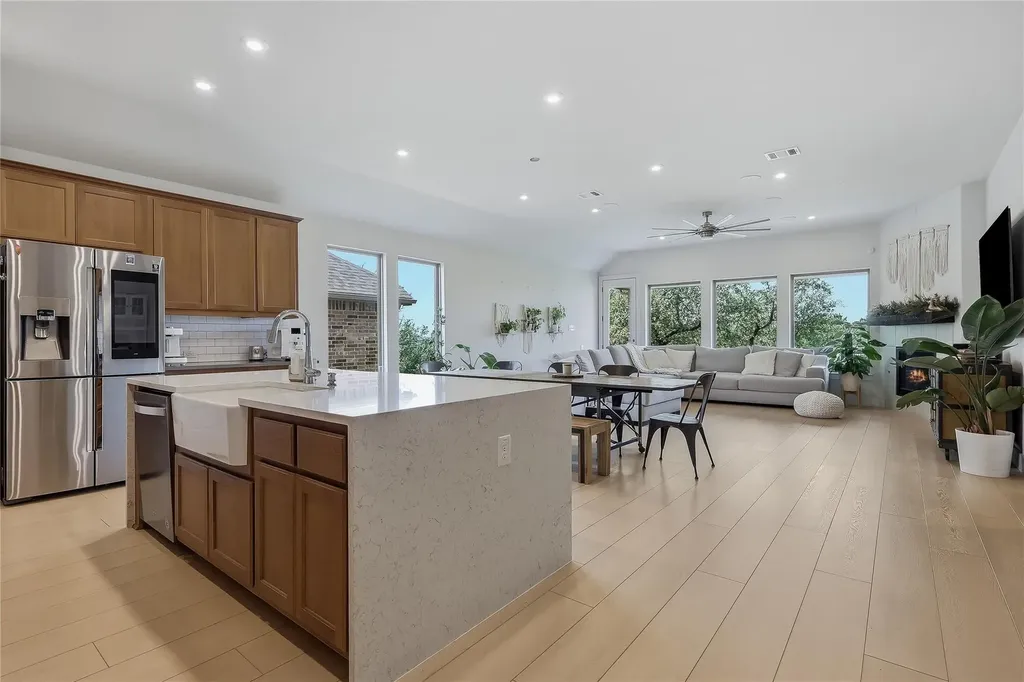 8407 Prairie Rye Drive Lago Vista TX 78654