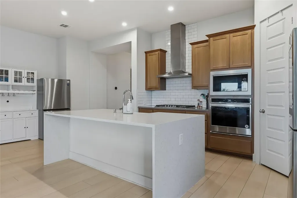8407 Prairie Rye Drive Lago Vista TX 78654