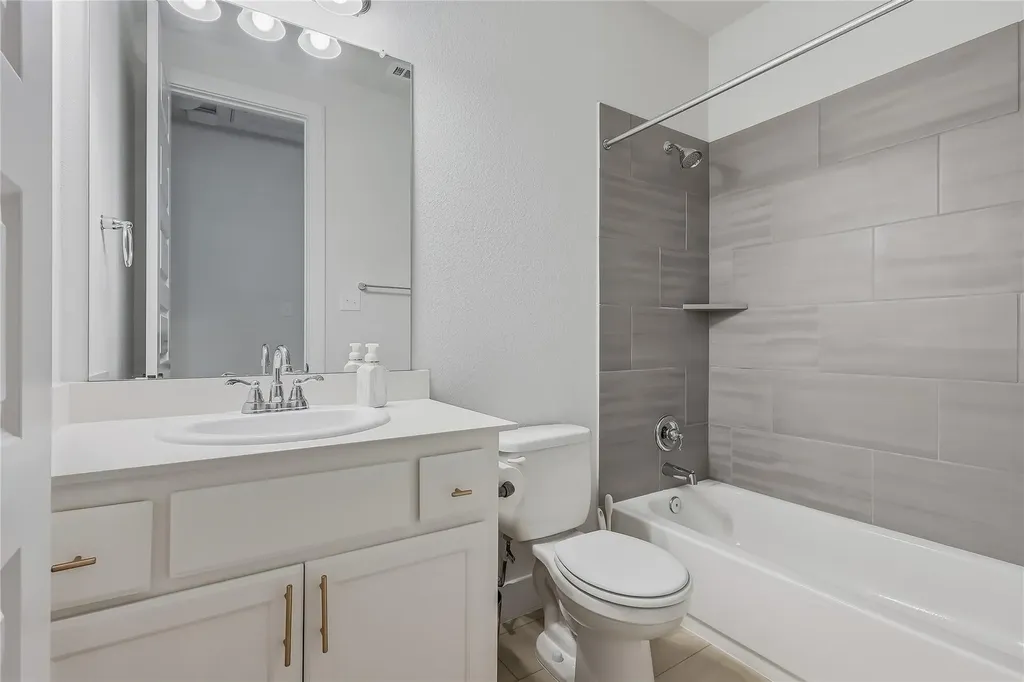 8407 Prairie Rye Drive Lago Vista TX 78654