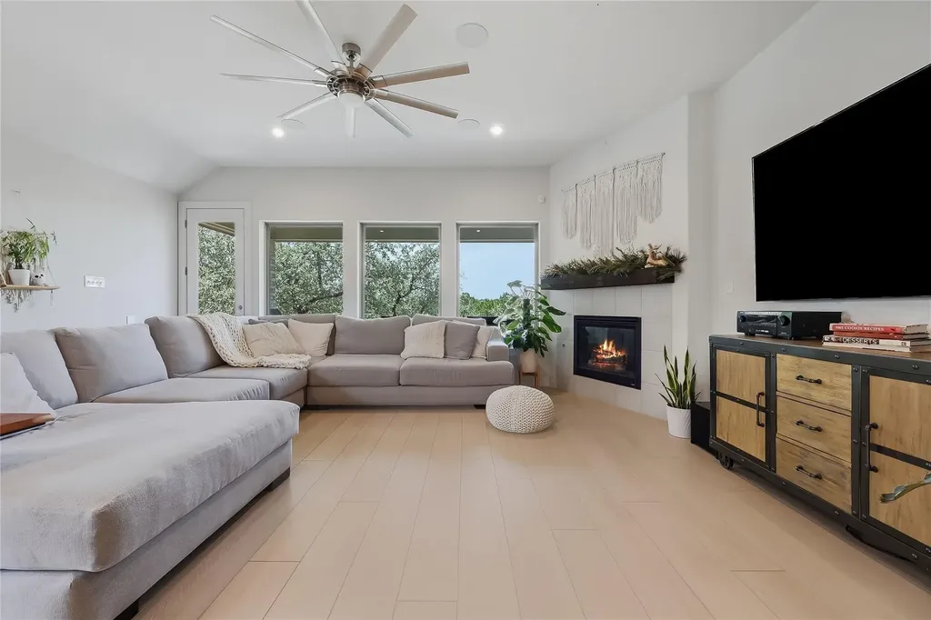 8407 Prairie Rye Drive Lago Vista TX 78654