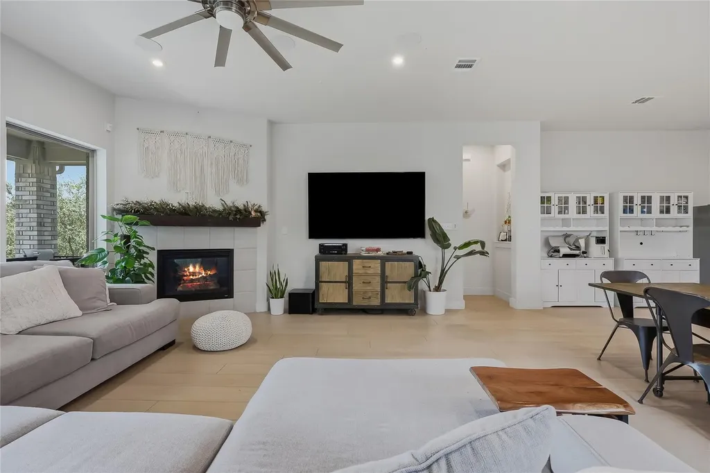 8407 Prairie Rye Drive Lago Vista TX 78654