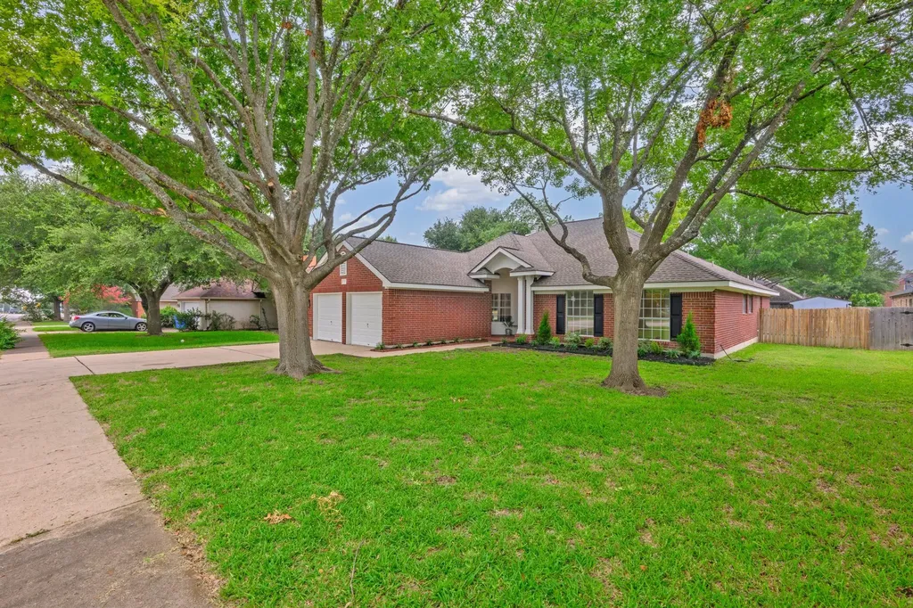 705 Split Oak Drive Pflugerville TX 78660