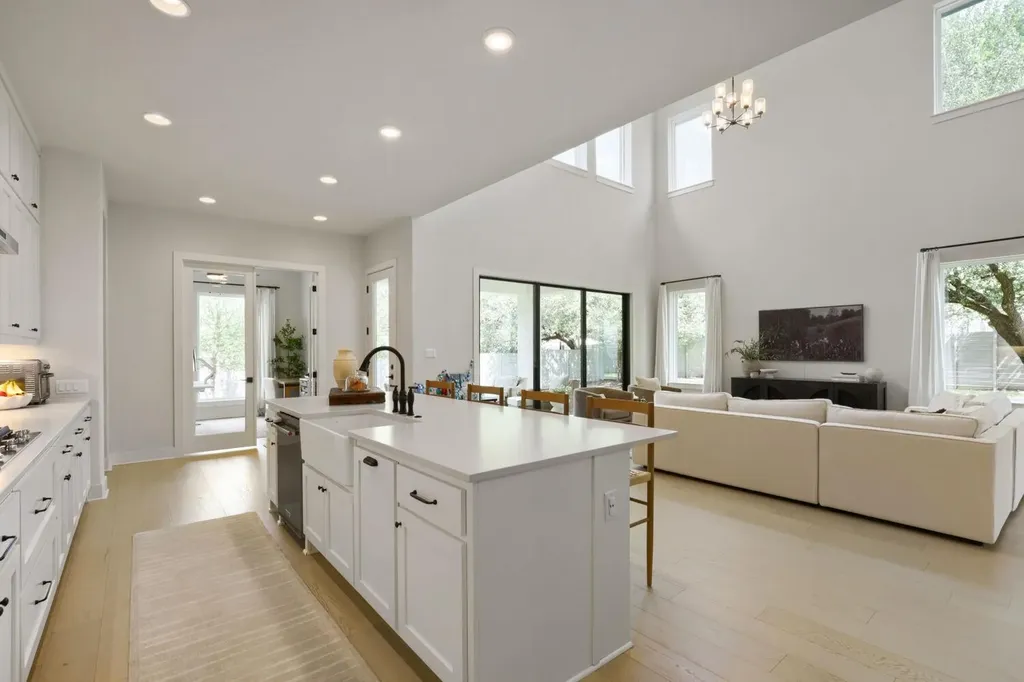 145 Eagle Pass Trail Georgetown TX 78628