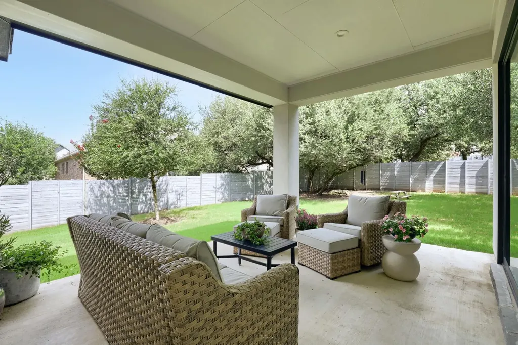 145 Eagle Pass Trail Georgetown TX 78628