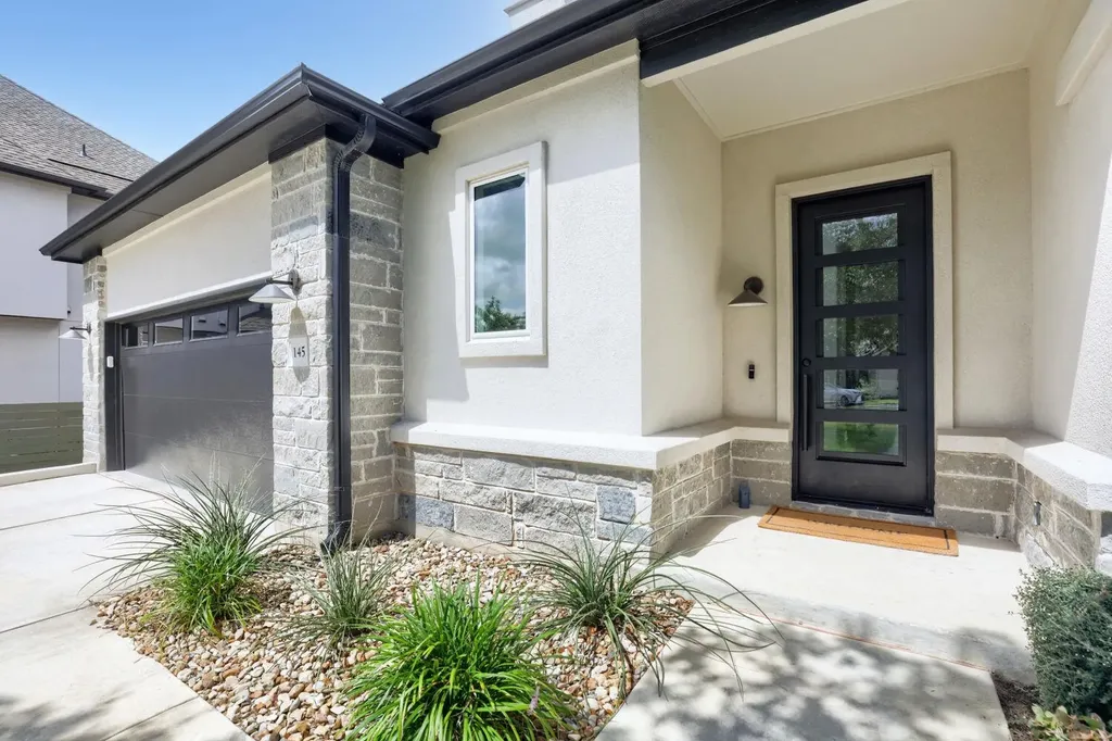 145 Eagle Pass Trail Georgetown TX 78628