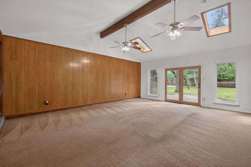 3406 Spotted Horse Trail Austin TX 78739