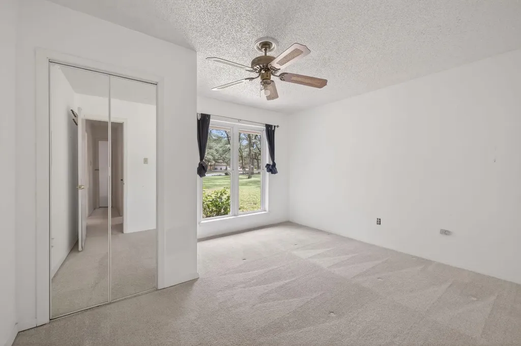 3406 Spotted Horse Trail Austin TX 78739