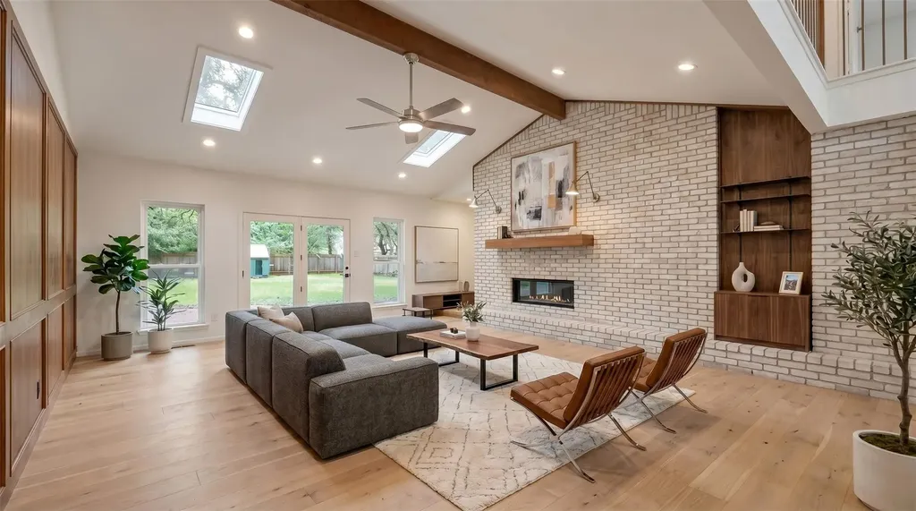 3406 Spotted Horse Trail Austin TX 78739