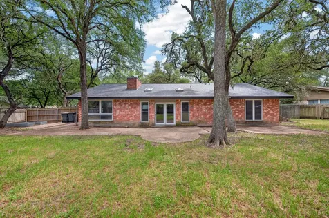 3406 Spotted Horse Trail Austin TX 78739