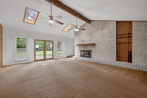 3406 Spotted Horse Trail Austin TX 78739