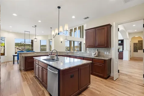 17912 Crystal Cove Jonestown TX 78645