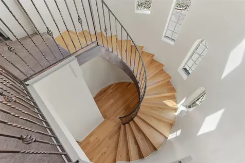 17912 Crystal Cove Jonestown TX 78645