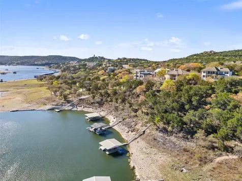 17912 Crystal Cove Jonestown TX 78645