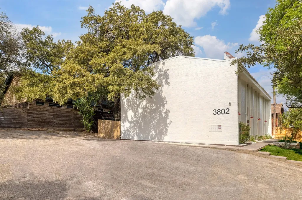 3802 Southway Drive Austin TX 78704