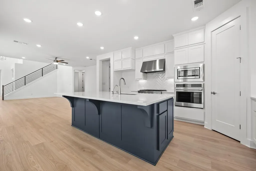 616 High Summit Drive Georgetown TX 78628