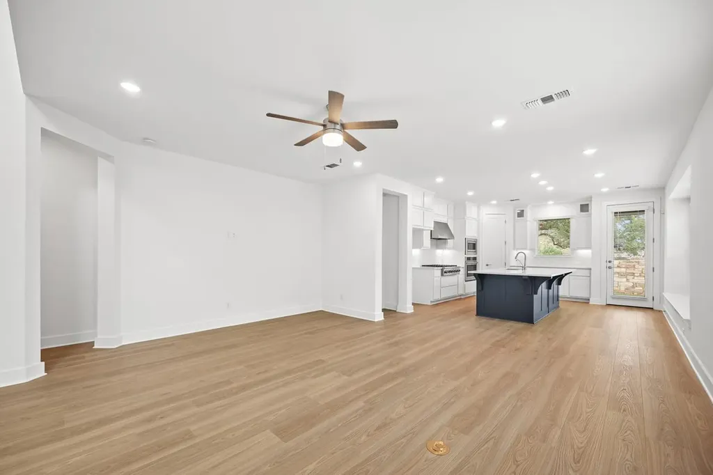 616 High Summit Drive Georgetown TX 78628